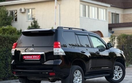 Toyota Land Cruiser Prado 150 рестайлинг 2, 2013 год, 2 825 000 рублей, 5 фотография