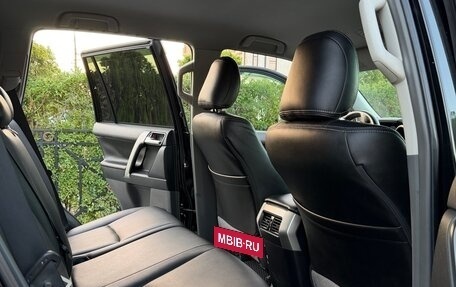 Toyota Land Cruiser Prado 150 рестайлинг 2, 2013 год, 2 825 000 рублей, 27 фотография