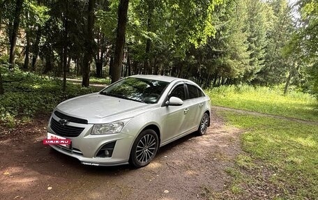 Chevrolet Cruze II, 2015 год, 950 000 рублей, 2 фотография