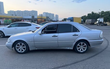 Mercedes-Benz C-Класс, 1995 год, 370 000 рублей, 3 фотография