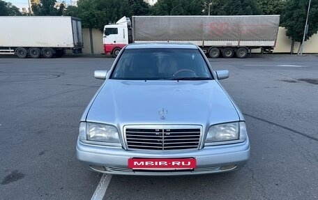 Mercedes-Benz C-Класс, 1995 год, 370 000 рублей, 2 фотография