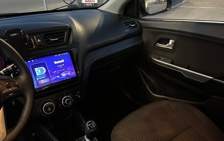 KIA Rio III рестайлинг, 2014 год, 760 000 рублей, 10 фотография