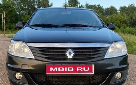 Renault Logan I, 2010 год, 500 000 рублей, 1 фотография
