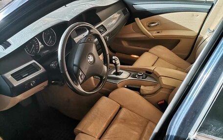 BMW 5 серия, 2009 год, 1 350 000 рублей, 8 фотография