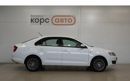 Skoda Rapid I, 2015 год, 796 000 рублей, 4 фотография