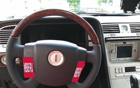 Lincoln Navigator, 2003 год, 650 000 рублей, 9 фотография