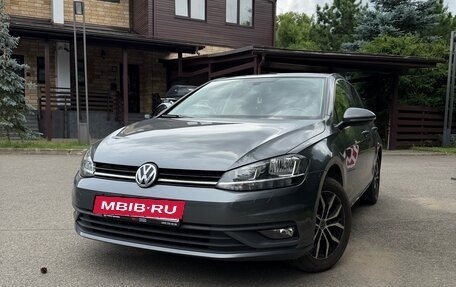 Volkswagen Golf VII, 2018 год, 2 500 000 рублей, 13 фотография