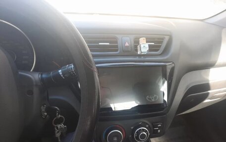 KIA Rio III рестайлинг, 2014 год, 850 000 рублей, 7 фотография