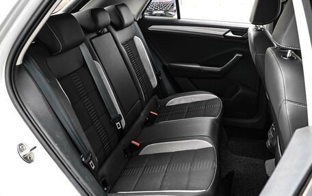 Volkswagen T-Roc I, 2021 год, 2 279 000 рублей, 7 фотография