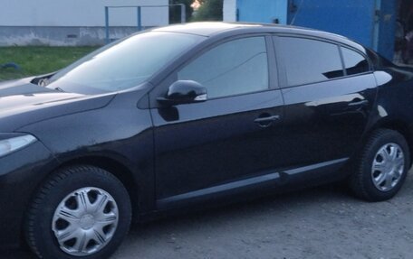 Renault Fluence I, 2012 год, 650 000 рублей, 2 фотография