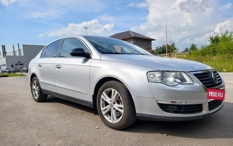 Volkswagen Passat B6, 2010 год, 799 000 рублей, 2 фотография