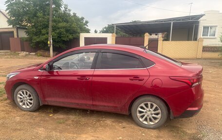 Hyundai Solaris II рестайлинг, 2018 год, 1 300 000 рублей, 4 фотография