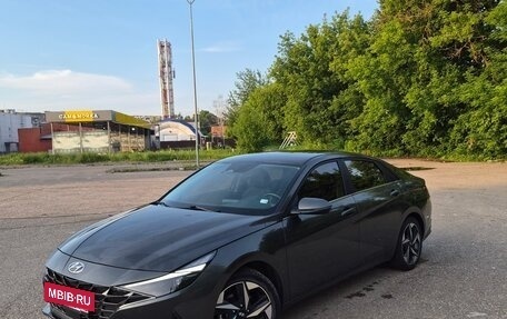 Hyundai Avante, 2021 год, 2 500 000 рублей, 3 фотография