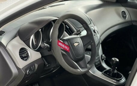 Chevrolet Cruze II, 2013 год, 695 000 рублей, 13 фотография