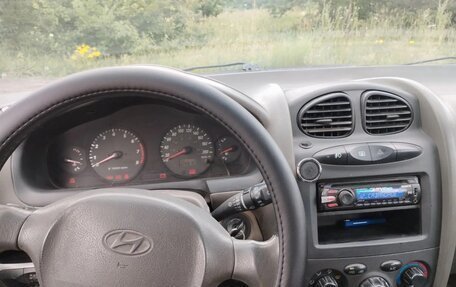Hyundai Santa Fe III рестайлинг, 2002 год, 270 000 рублей, 10 фотография