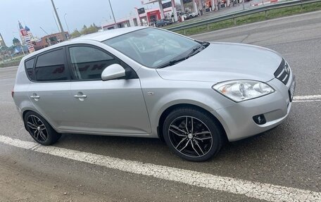 KIA cee'd I рестайлинг, 2006 год, 650 000 рублей, 2 фотография