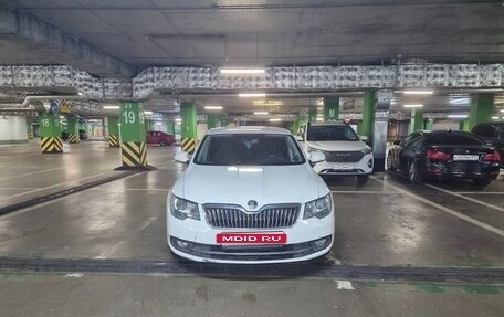 Skoda Superb III рестайлинг, 2014 год, 1 200 000 рублей, 1 фотография