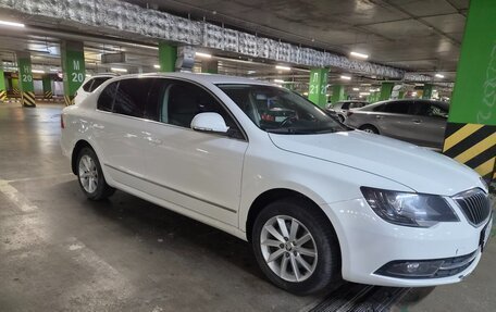 Skoda Superb III рестайлинг, 2014 год, 1 200 000 рублей, 2 фотография