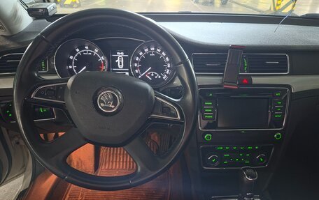 Skoda Superb III рестайлинг, 2014 год, 1 200 000 рублей, 10 фотография