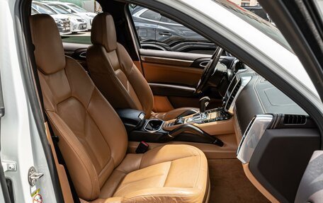 Porsche Cayenne III, 2012 год, 2 570 000 рублей, 10 фотография