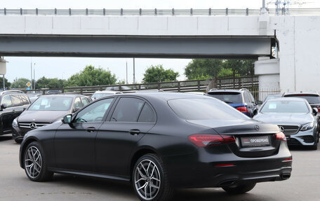 Mercedes-Benz E-Класс, 2021 год, 3 800 000 рублей, 8 фотография
