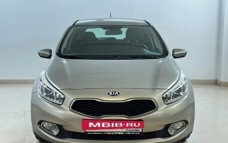 KIA cee'd III, 2014 год, 1 280 000 рублей, 2 фотография