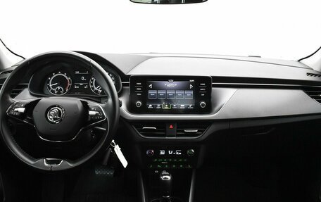 Skoda Rapid II, 2022 год, 1 880 000 рублей, 5 фотография