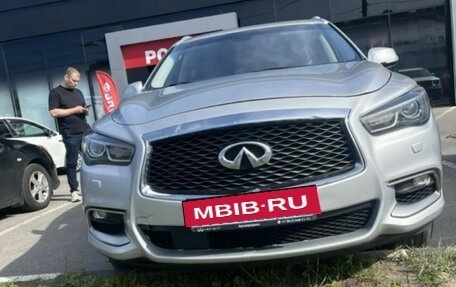 Infiniti QX60 I рестайлинг, 2018 год, 1 999 000 рублей, 7 фотография