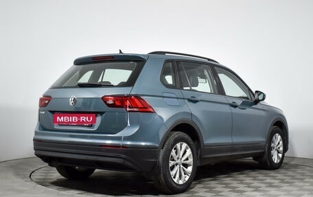 Volkswagen Tiguan II, 2020 год, 2 315 000 рублей, 5 фотография