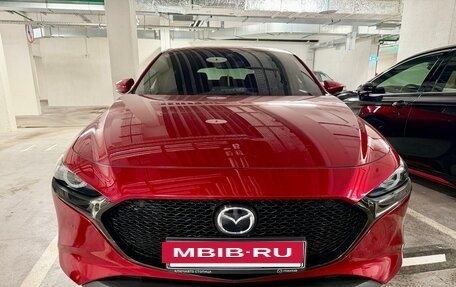 Mazda 3, 2019 год, 2 390 000 рублей, 2 фотография