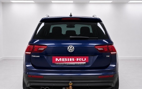 Volkswagen Tiguan II, 2017 год, 1 820 000 рублей, 3 фотография