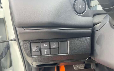 Honda Vezel, 2023 год, 2 889 010 рублей, 15 фотография
