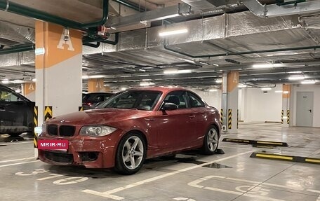 BMW 1 серия, 2008 год, 1 050 000 рублей, 3 фотография