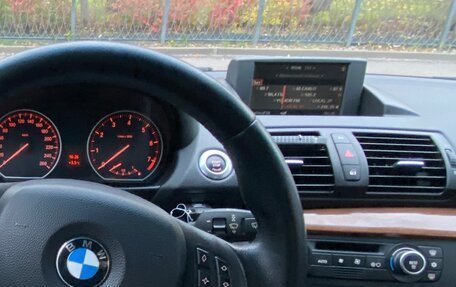 BMW 1 серия, 2008 год, 1 050 000 рублей, 6 фотография
