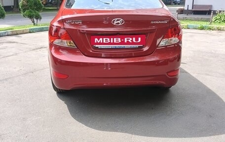 Hyundai Solaris II рестайлинг, 2014 год, 850 000 рублей, 3 фотография