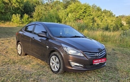 Hyundai Solaris II рестайлинг, 2016 год, 1 230 000 рублей, 1 фотография