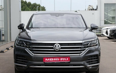 Volkswagen Touareg III, 2020 год, 4 785 000 рублей, 2 фотография