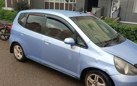 Honda Fit III, 2001 год, 200 000 рублей, 4 фотография