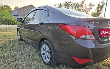 Hyundai Solaris II рестайлинг, 2016 год, 1 230 000 рублей, 3 фотография