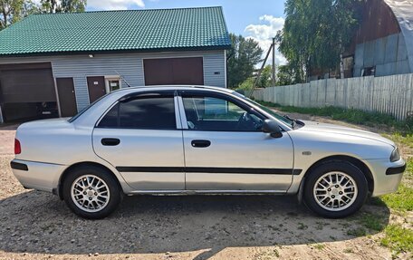 Mitsubishi Carisma I, 2003 год, 220 000 рублей, 3 фотография