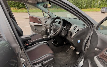 Honda Stream II, 2010 год, 1 250 000 рублей, 12 фотография