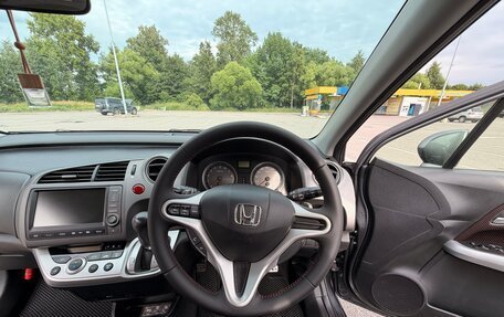 Honda Stream II, 2010 год, 1 250 000 рублей, 16 фотография