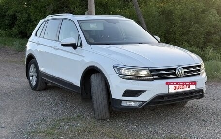 Volkswagen Tiguan II, 2016 год, 1 810 000 рублей, 6 фотография