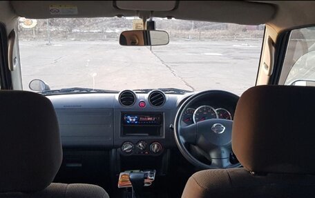 Nissan Kix, 2009 год, 650 000 рублей, 11 фотография