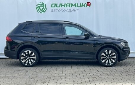 Volkswagen Tiguan II, 2017 год, 2 600 000 рублей, 4 фотография
