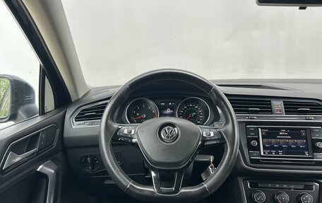 Volkswagen Tiguan II, 2017 год, 2 600 000 рублей, 12 фотография