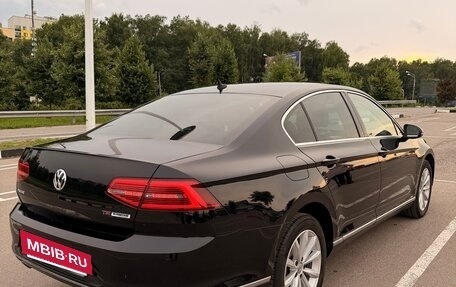 Volkswagen Passat B8 рестайлинг, 2015 год, 2 250 000 рублей, 5 фотография