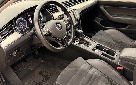 Volkswagen Passat B8 рестайлинг, 2015 год, 2 250 000 рублей, 18 фотография