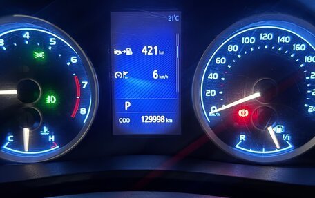 Toyota Corolla, 2017 год, 1 549 999 рублей, 2 фотография