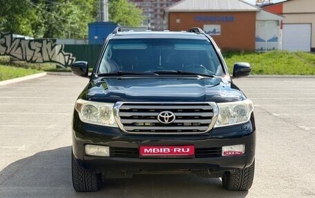 Toyota Land Cruiser 200, 2010 год, 3 100 000 рублей, 1 фотография